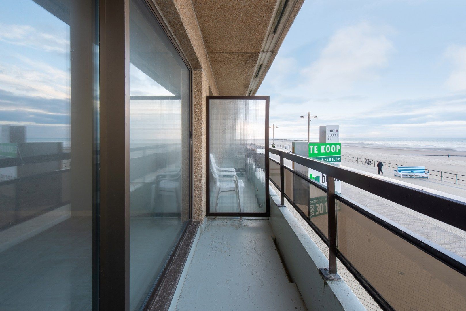 Appartement met frontaal zeezicht en twee slaapkamers foto 22