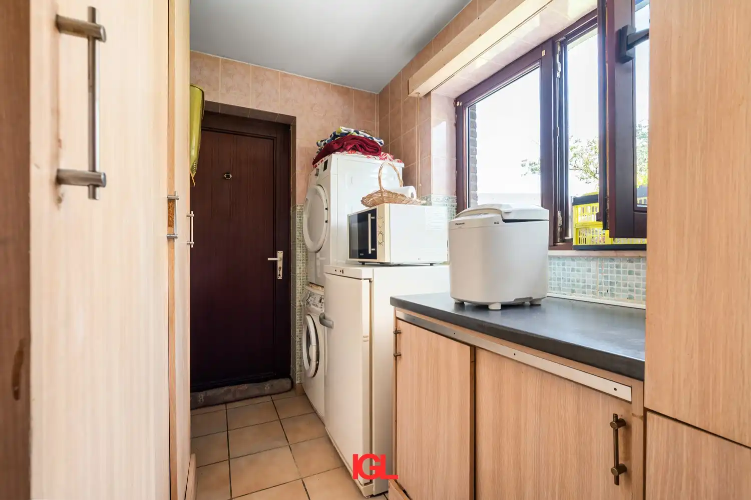 Rustig gelegen villa met 4 slaapkamers nabij het Colomapark foto 10
