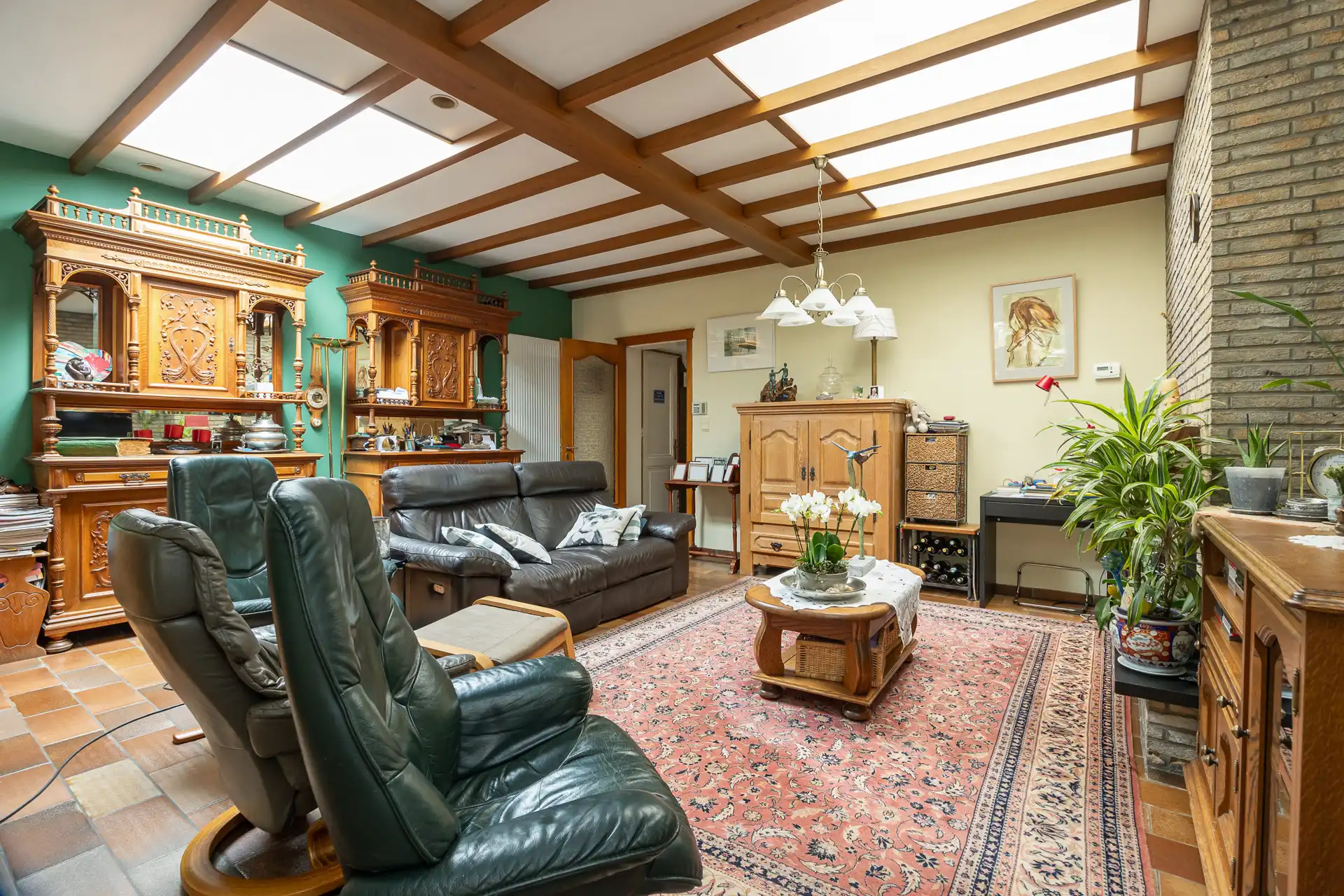 Ruime herenwoning met 5 slaapkamers en praktijk in centrum foto 5