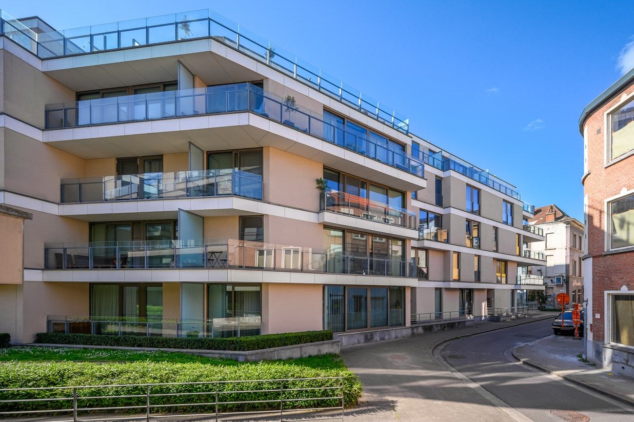 Stijlvol appartement op top-locatie te centrum Gent foto 11