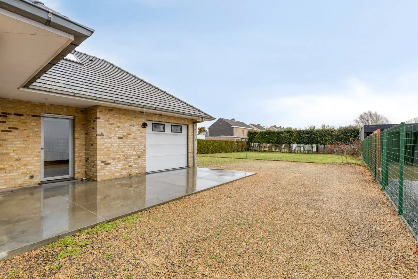 Zeer degelijke villa op 947 m² in het centrum van Rekkem! foto 21