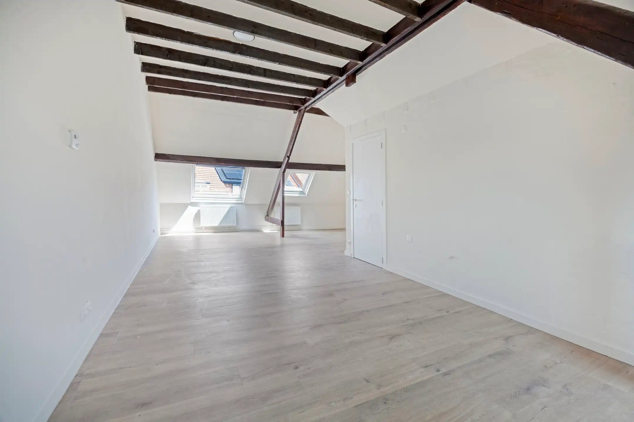 Meergezinswoning met 2 appartementen foto 8