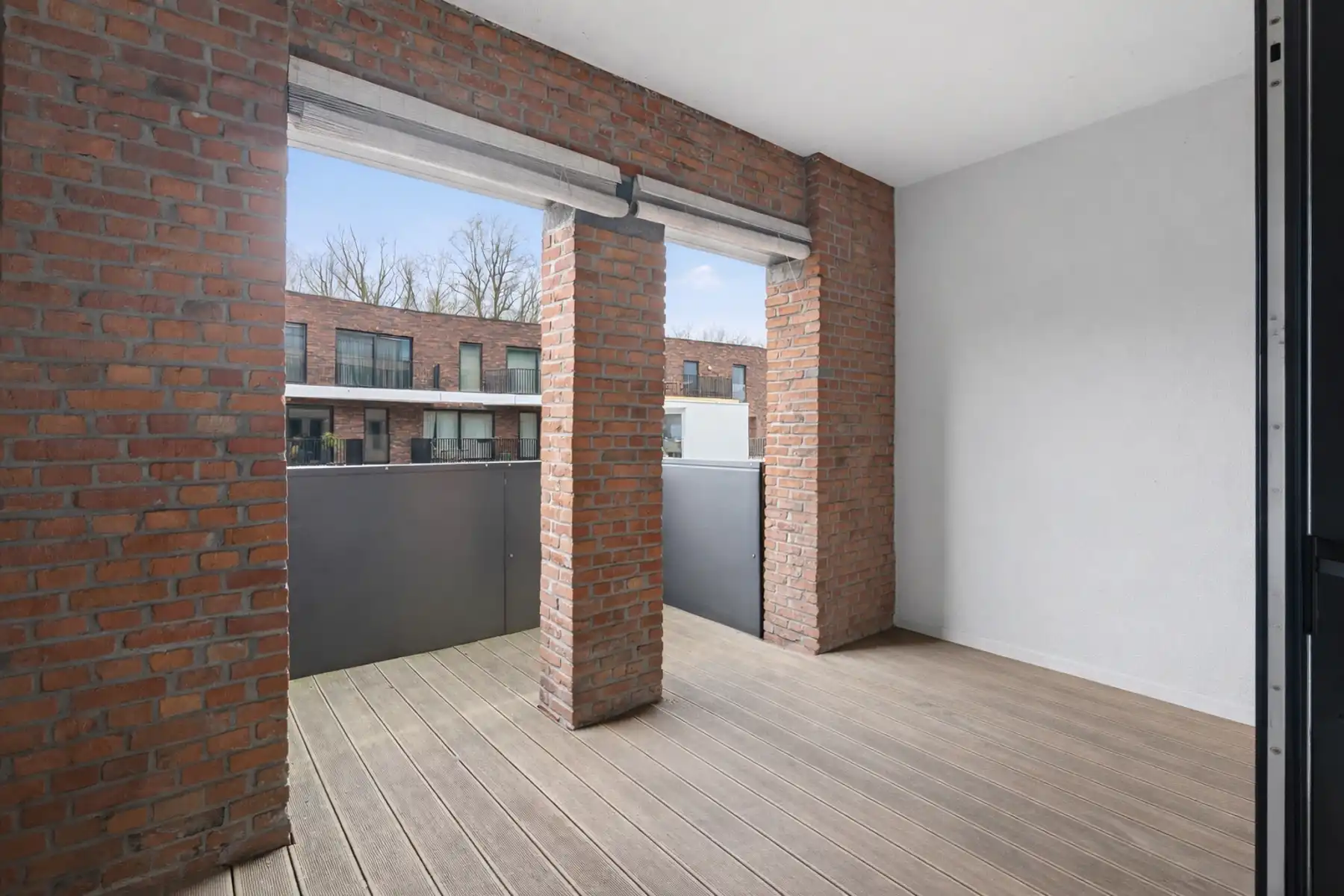 Ruim 3 slpk. appartement nabij centrum Gent foto 5