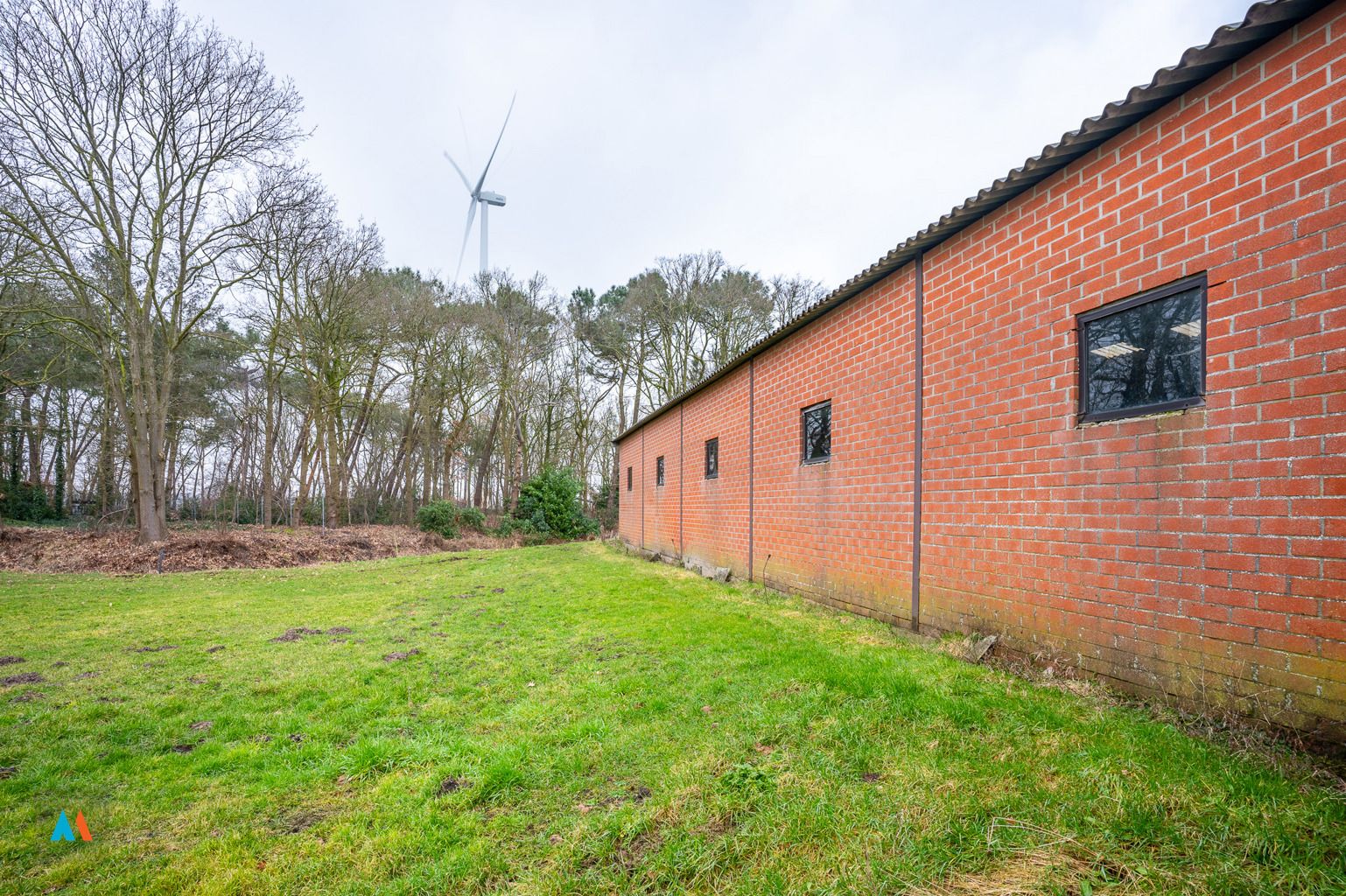 Zonevreemde woning foto 32
