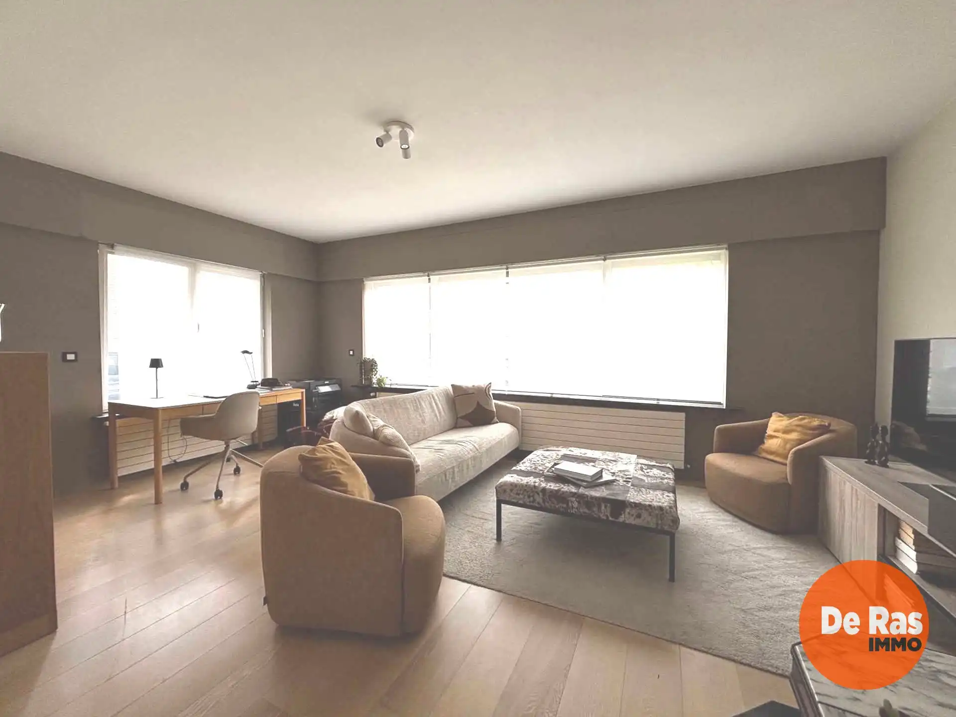 AALST - Hernieuwde burgerwoning op topligging! foto 3