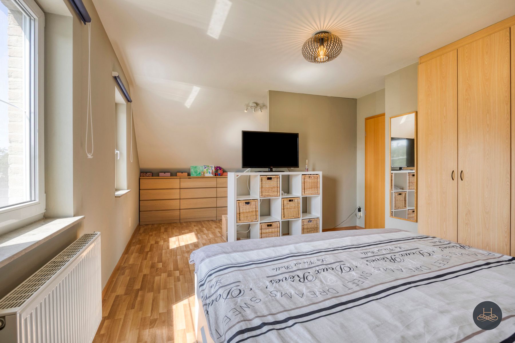 Rustig gelegen, zuinige, moderne open woning met ruime tuin foto 17