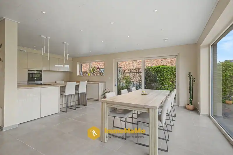 VERKOCHT - RUSTIG GELEGEN VILLA MET 3 (BAD)KAMERS TE KOOP IN WACHTEBEKE foto 11