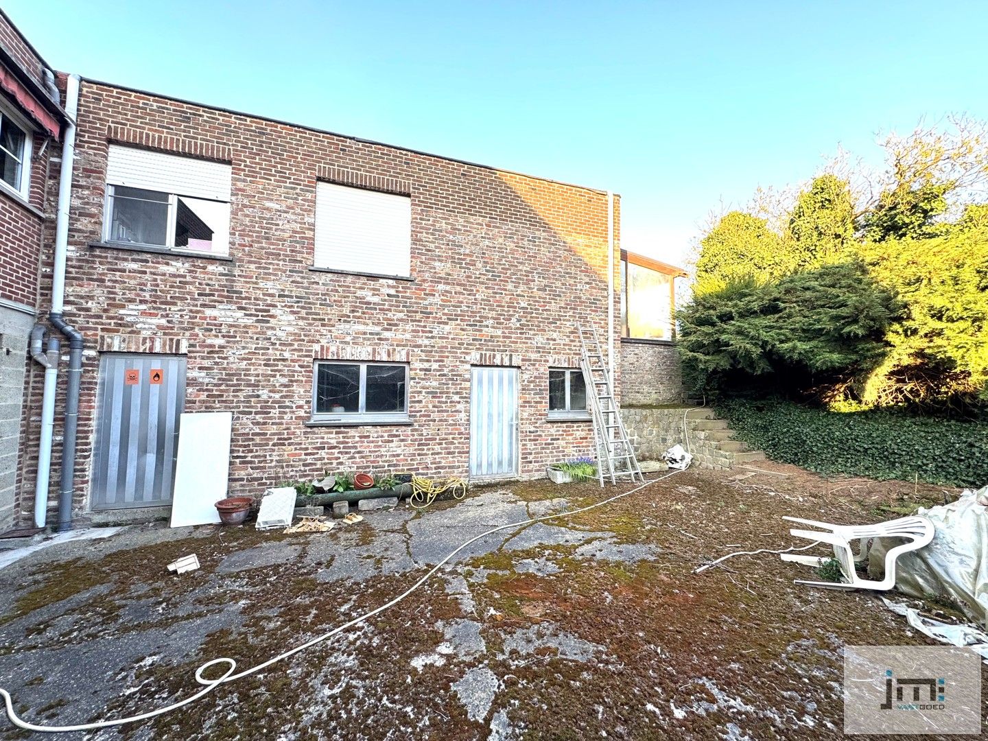 Twee woningen met potentieel in het landelijke Voort foto 15