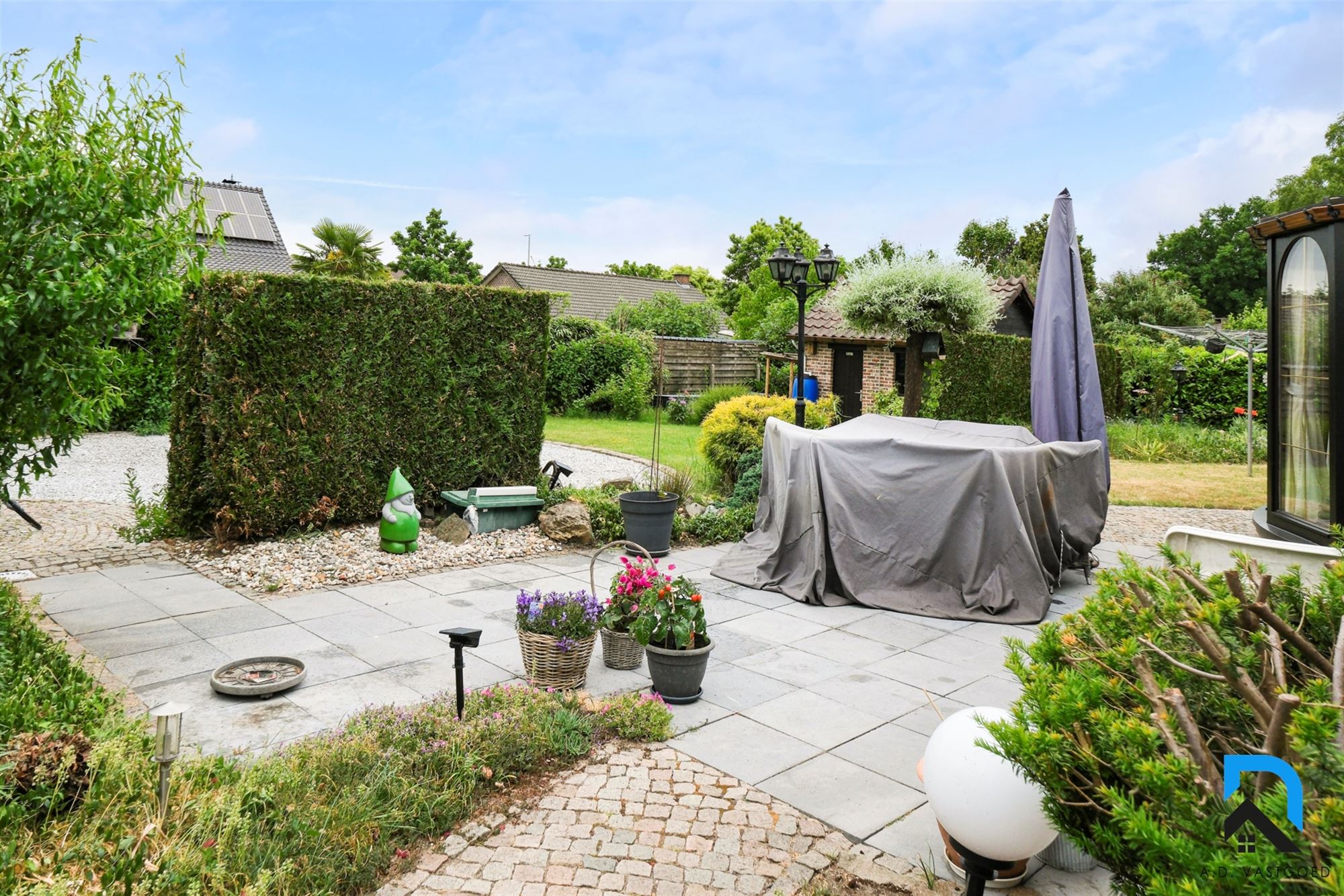Ruime woning met 5 slaapkamers op toplocatie foto 36