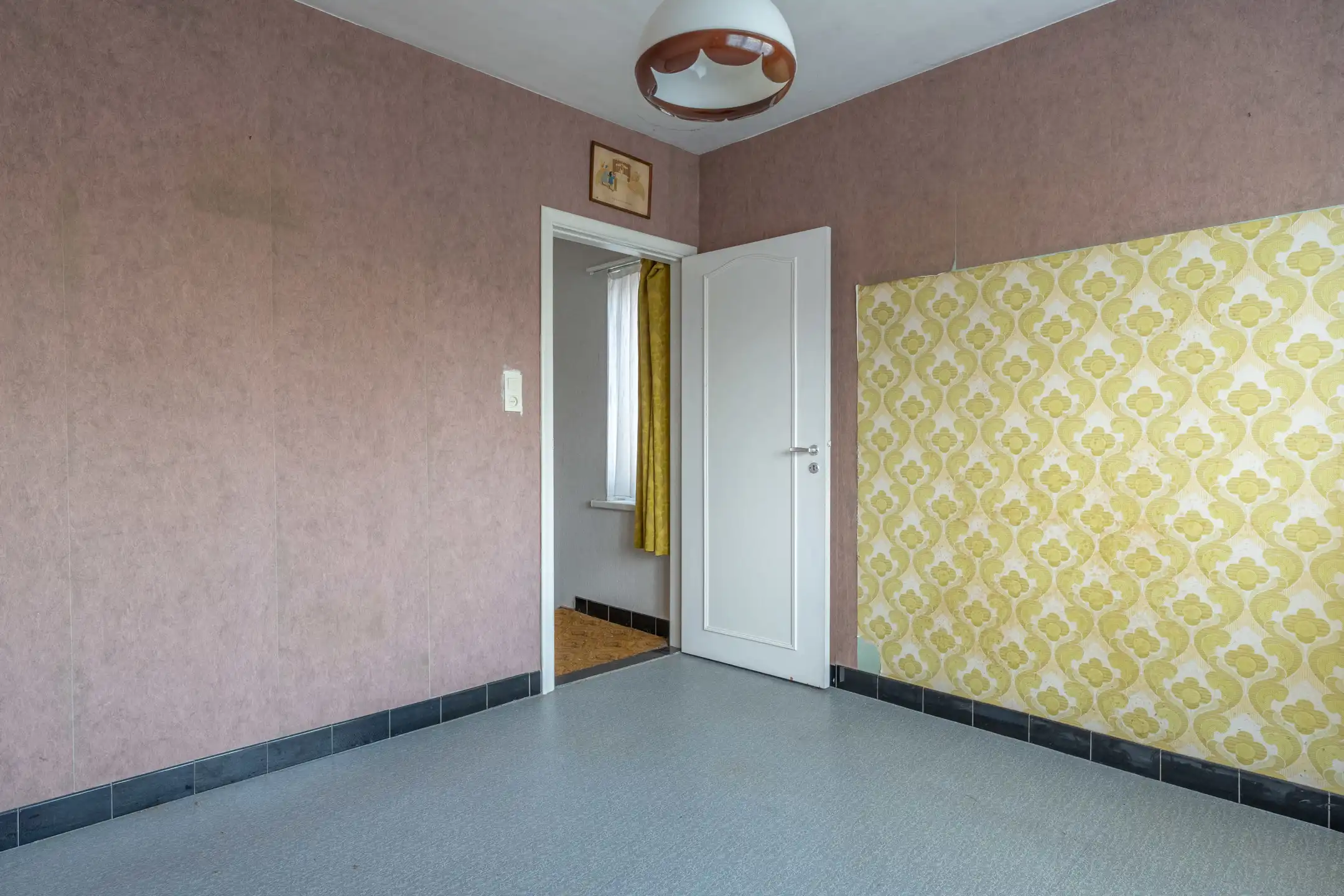 Te renoveren woning met 3 slpk's op ruim perceel te Beerse foto 18