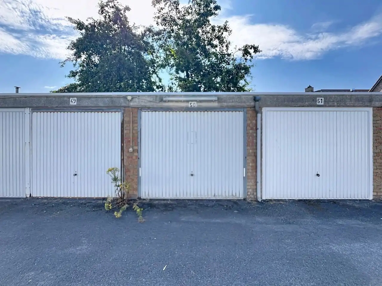 Afgesloten garagebox gelegen in de Pannenstraat foto 6