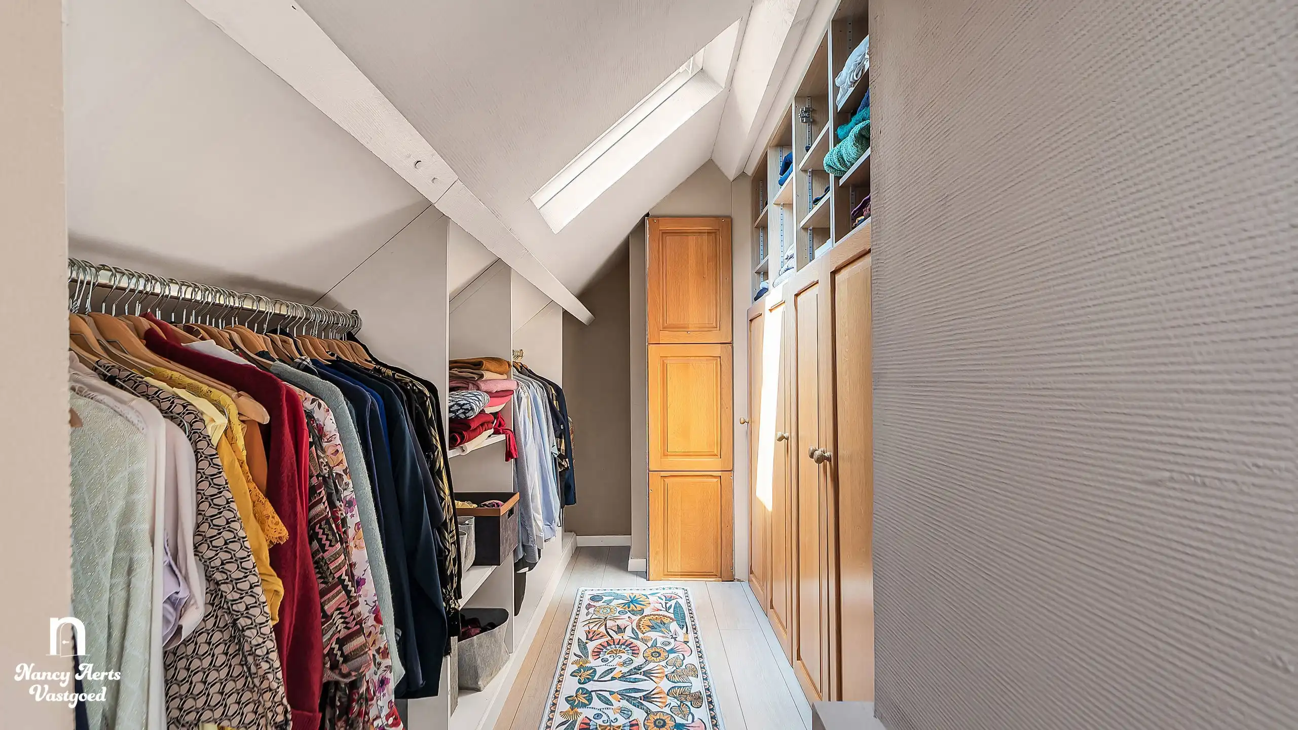 Veelzijdige villa met bijna 20 are groen en aparte woonunit foto 29