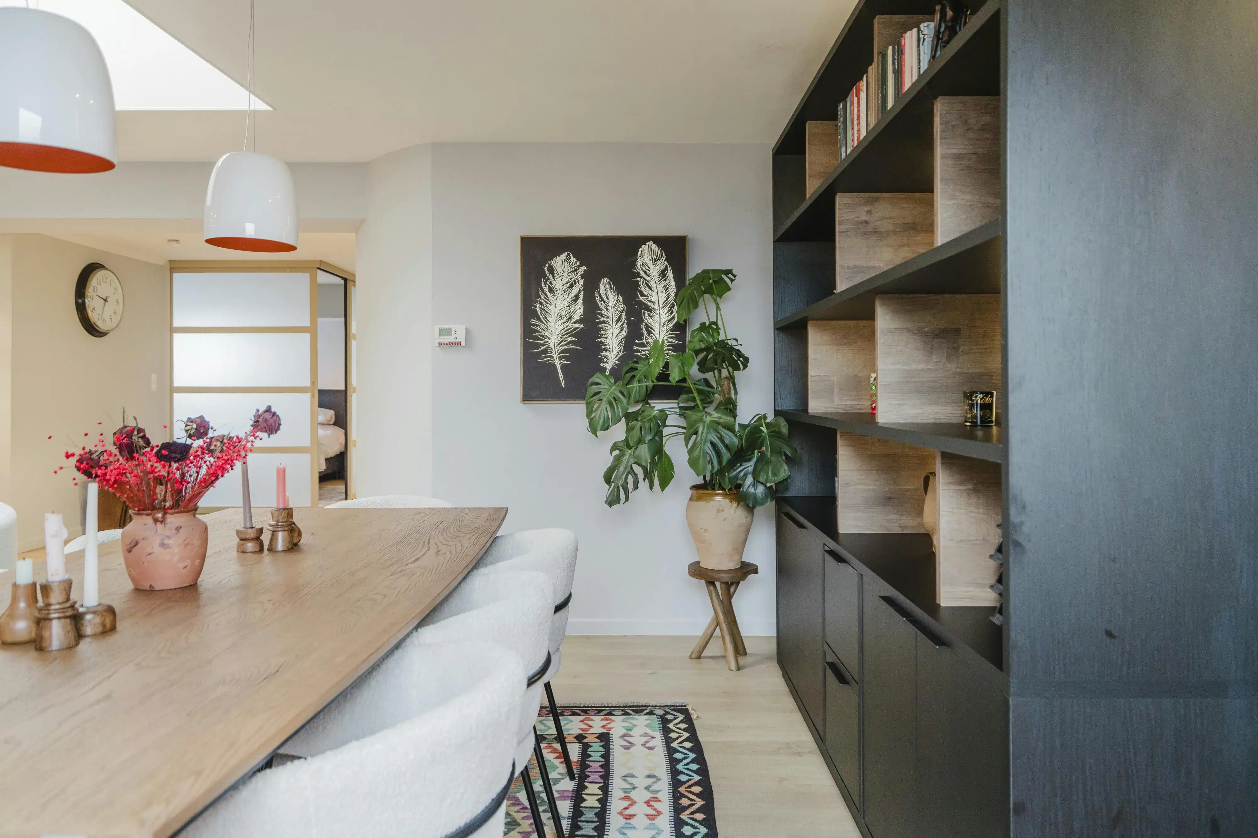 Eén-slaapkamerappartement te koop in hartje Kortrijk! foto 3