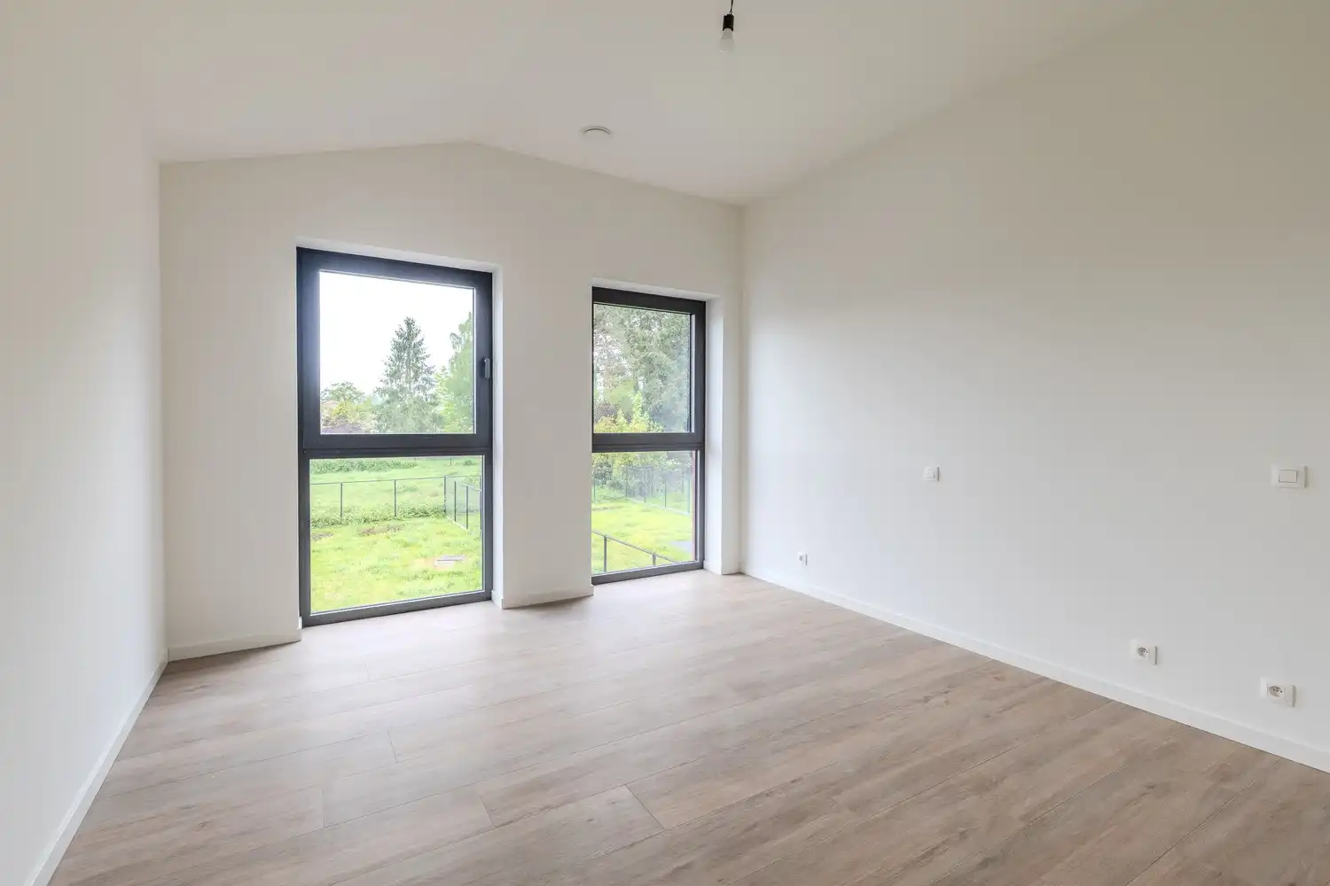 Nieuwbouwproject Weg naar Zutendaal, Maasmechelen - Sleutel-op-de-deur met afwerking naar wens foto 20