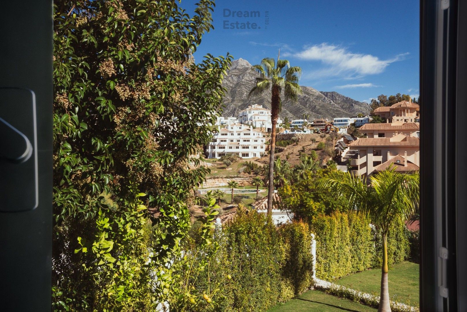 Opvallende hedendaagse villa in de golfvallei, Nueva Andalucia foto 42