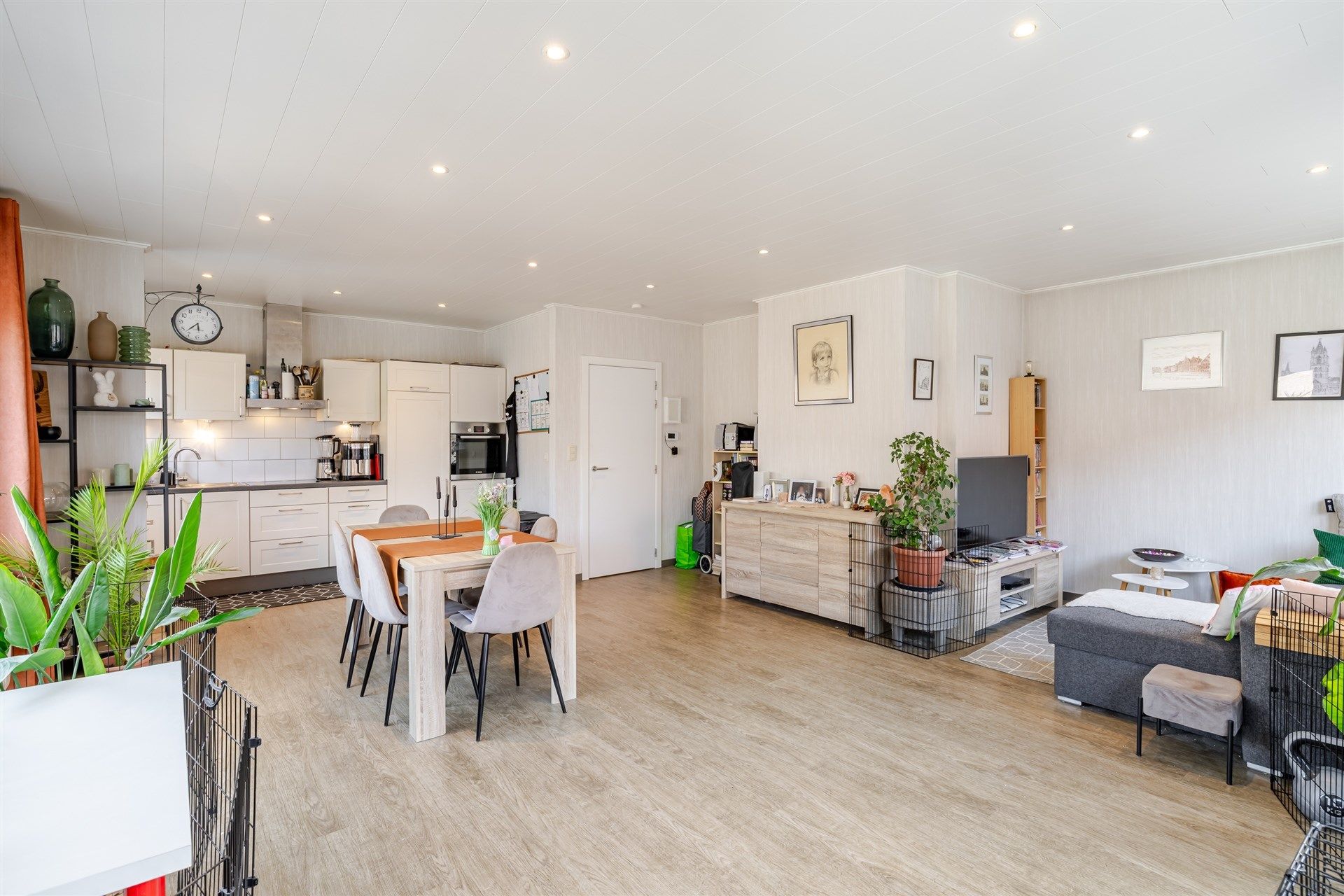 Topinvestering van 2 appartementen met tuin, garage en zolder foto 17