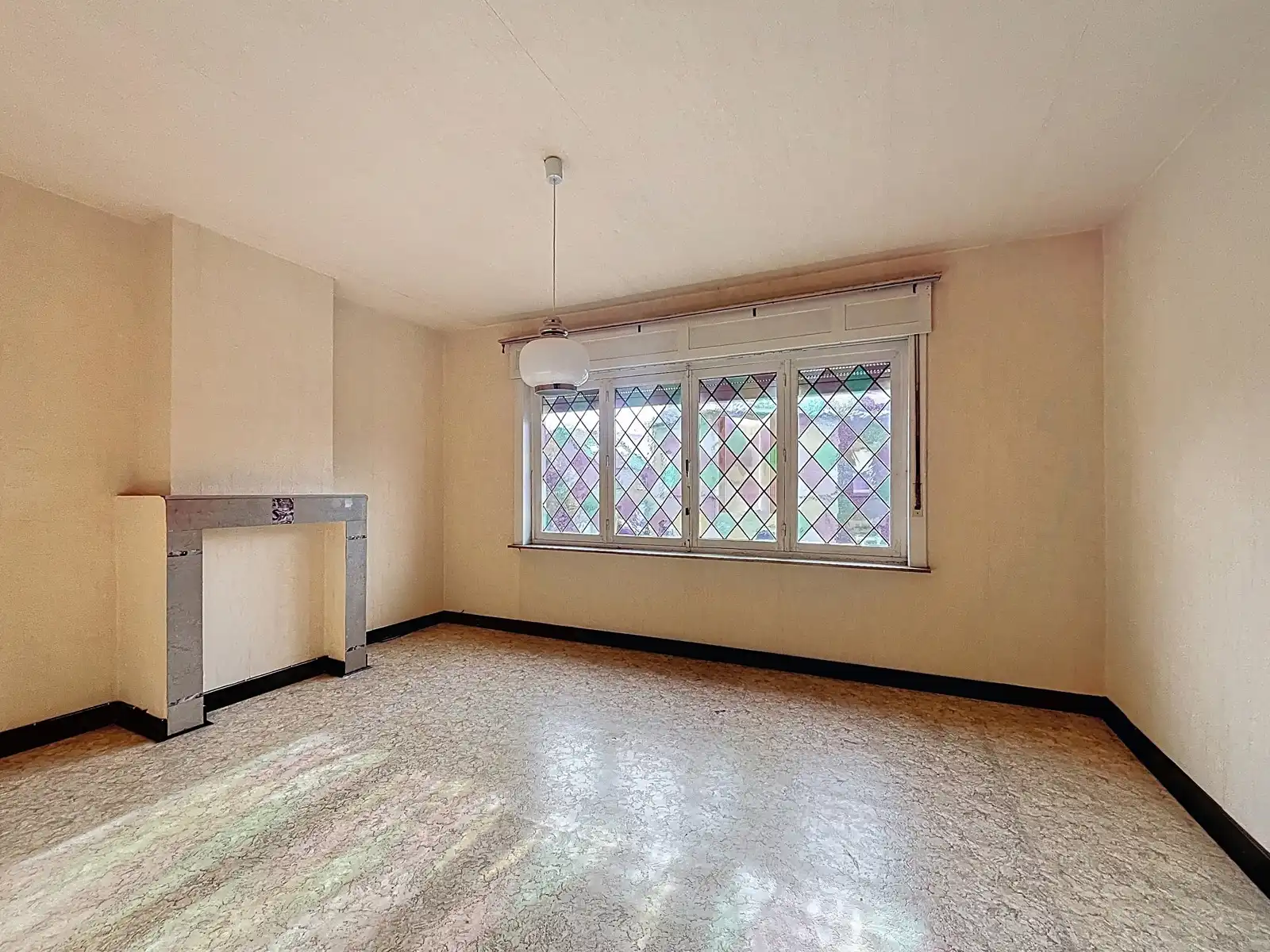 Mooi gelegen, Te renoveren Stadswoning met 3 SLPK én Tuin! foto 13