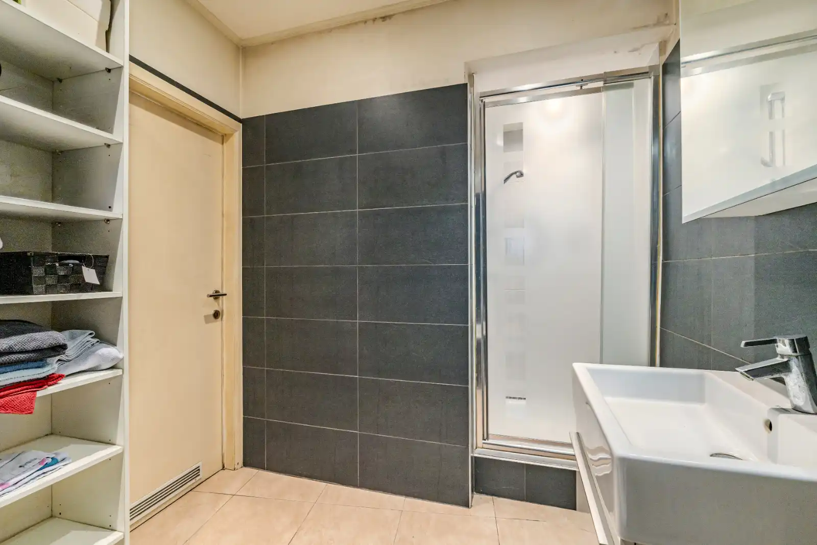 Woning met 4 slaapkamers foto 8