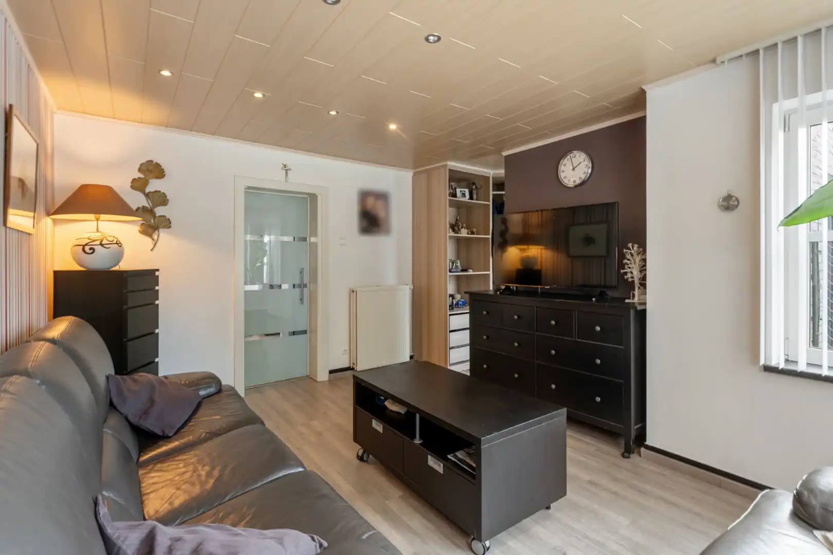 Centraal gelegen woning, 3 slpk, 181 m² bewoonbare oppervlakte, 3a 17ca foto 3