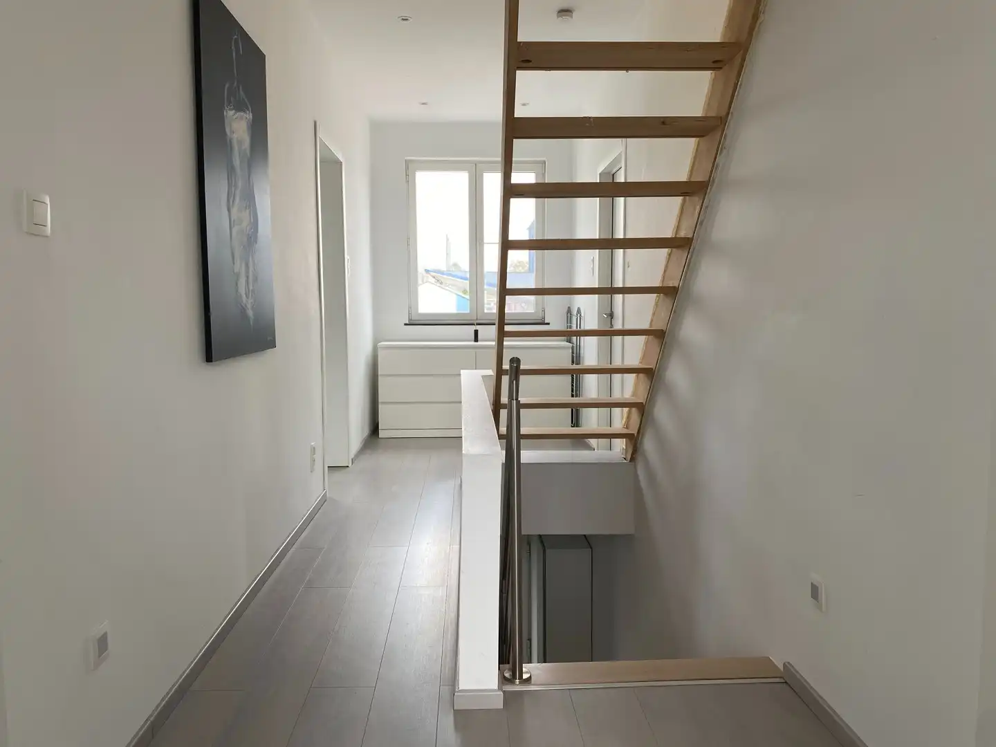 Karaktervolle gerenoveerde woning met garage en tuin foto 7