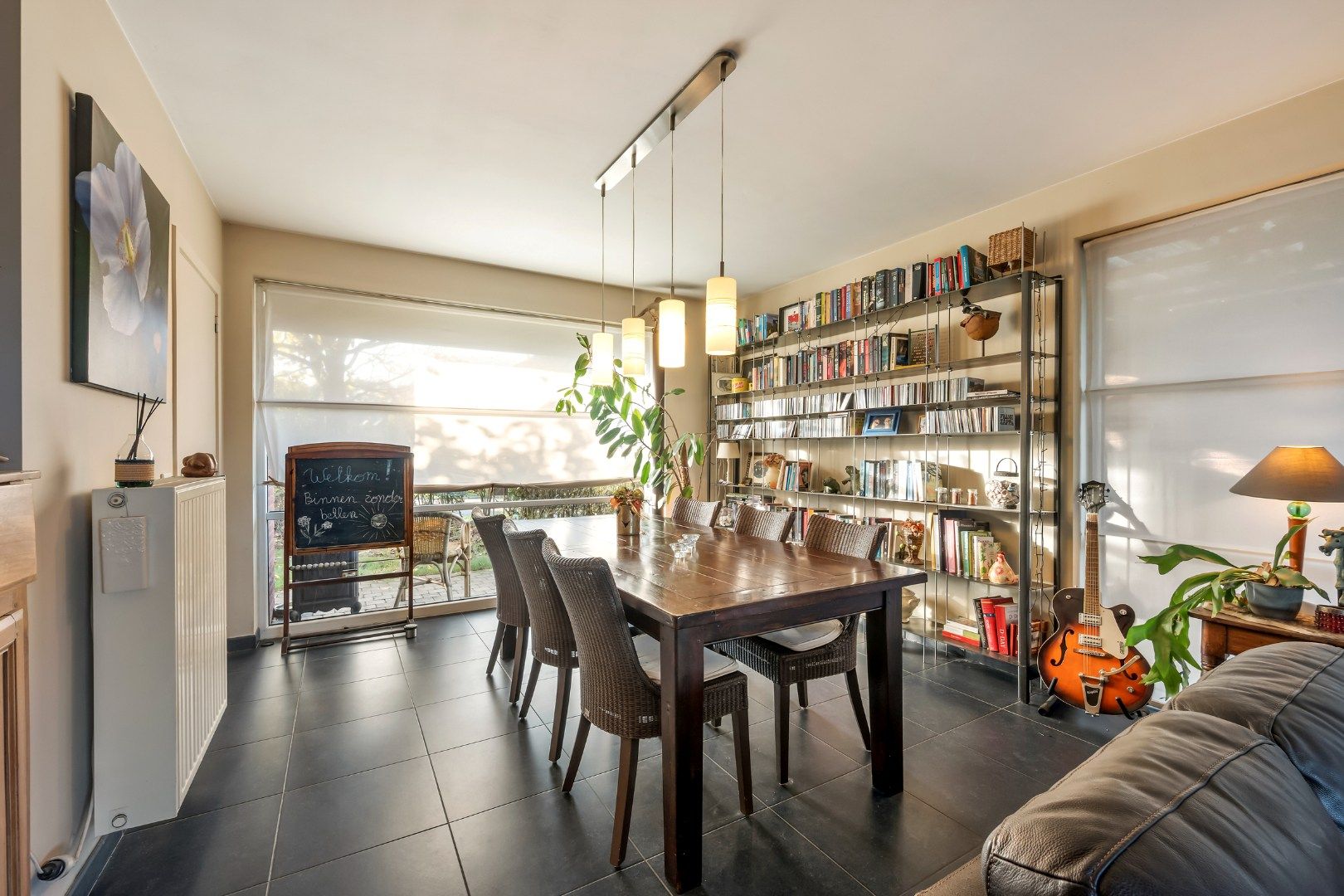 Instapklare woning met 3 slaapkamers, carport en verzorgde tuin in Beveren (Roeselare) foto 5