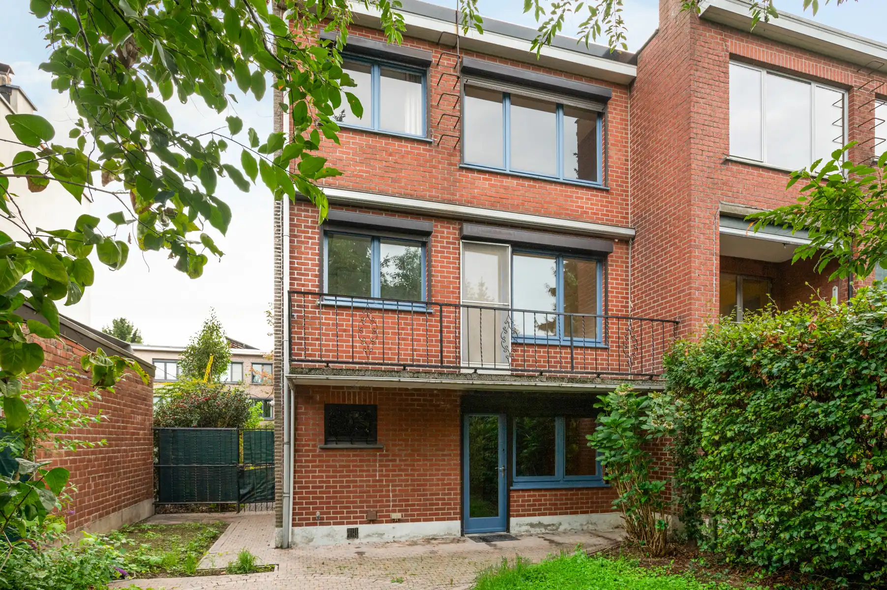 Nieuwe thuis: bel-etage met 3 slaapkamers en garage foto 4
