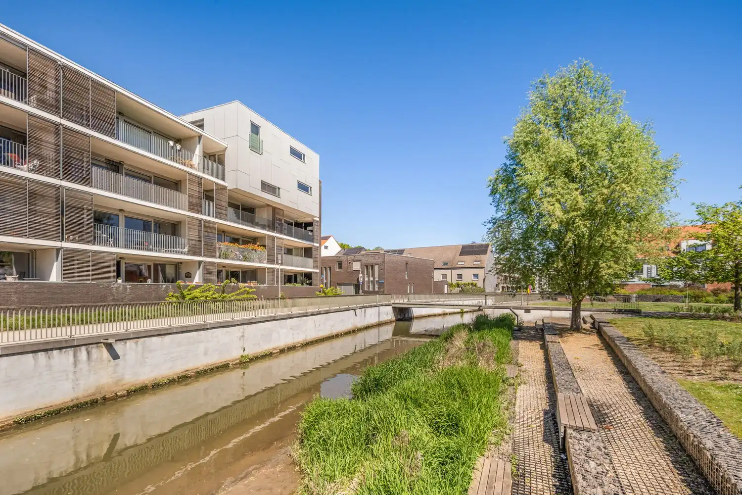 Modern, rustig gelegen en bijzonder ruim appartement met 4 slaapkamers, 2 badkamers en 2 terrassen te centrum Leuven! foto 25