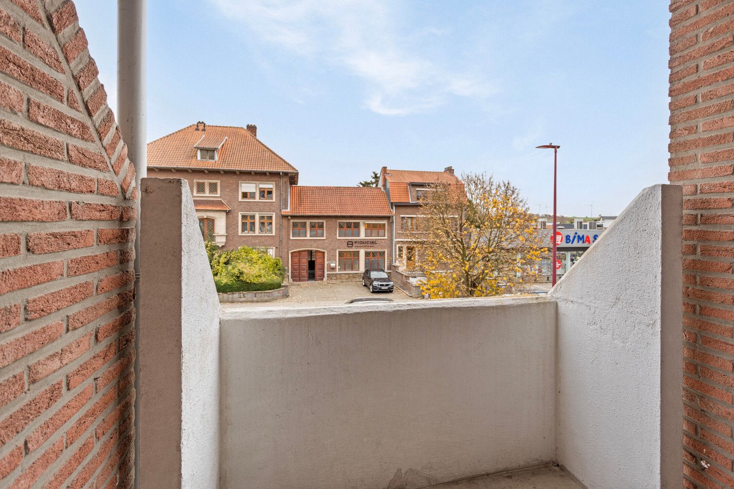 MOOI APPARTEMENT MET 2 SLPKS EN AUTOSTAANPLAATS TE DIEST! foto 10