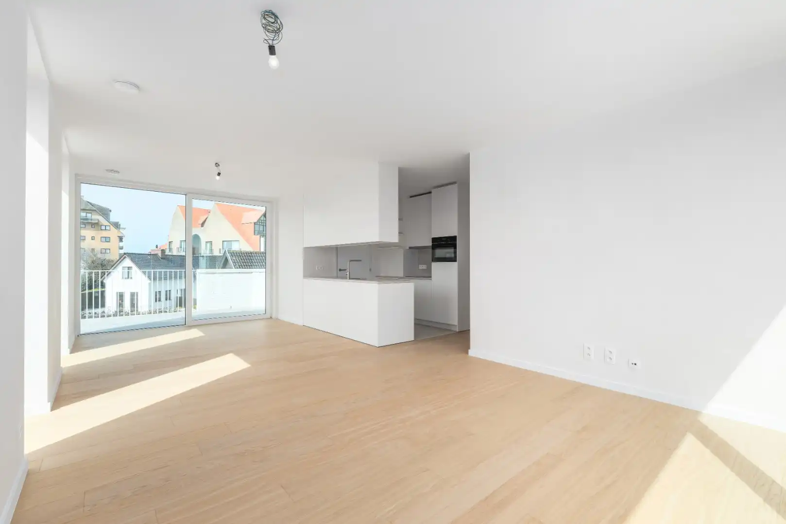 PRACHTIGE PENTHOUSE OP 200 METER VAN DE ZEEDIJK foto 4