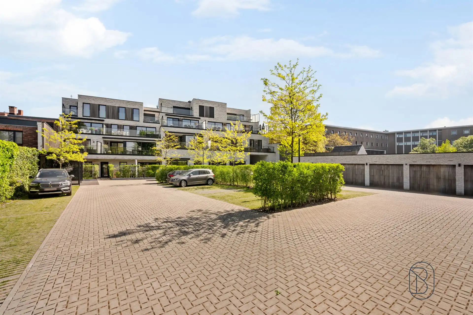 Mooi appartement met zuidgericht terras in centrum Waregem foto 8