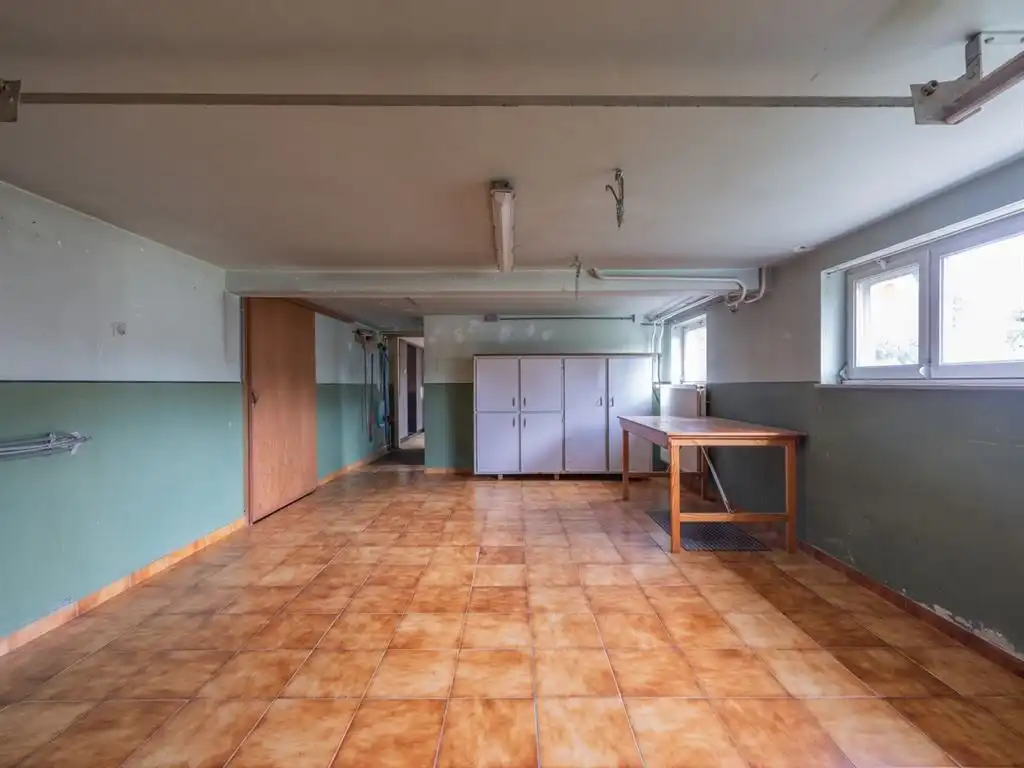 Goed onderhouden, op te frissen splitlevel woning foto 32