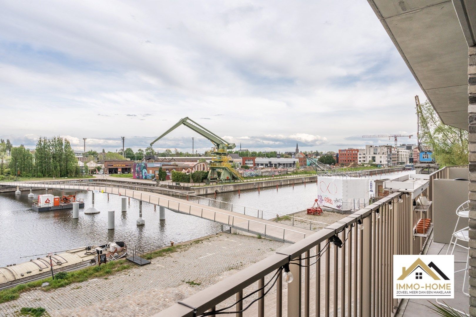 Nieuwbouw appartement met zicht op dokken te Gent foto 21