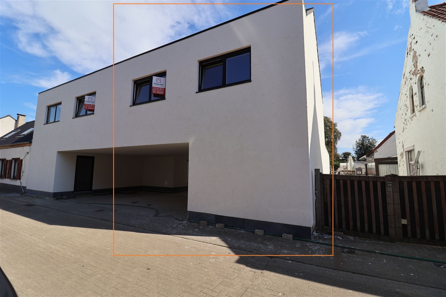 Nieuwbouwwoning - Afgewerkt naar keuze foto {{pictureIndex}}