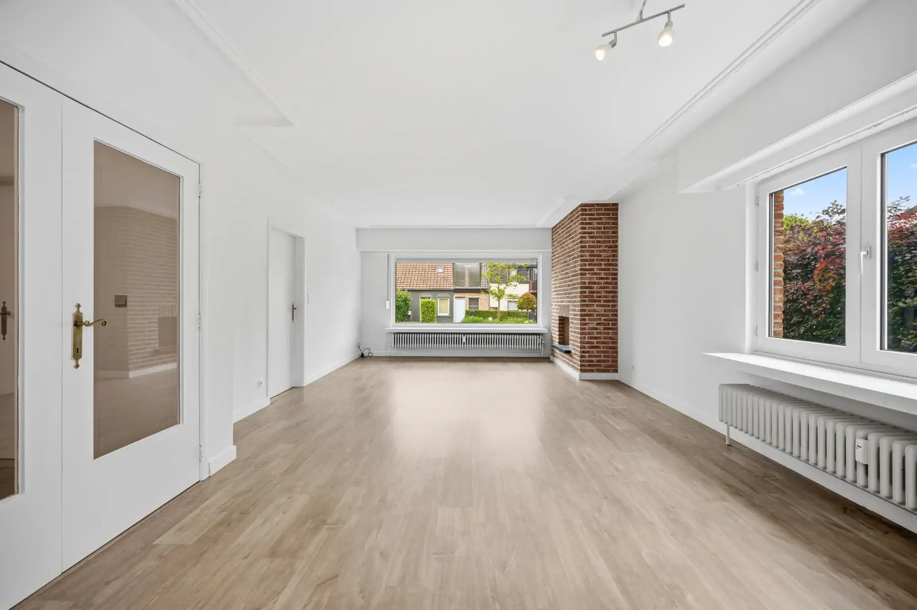 Drieslaapkamerappartement met  garagebox  te HEIST-OP-DEN-BERG foto 4