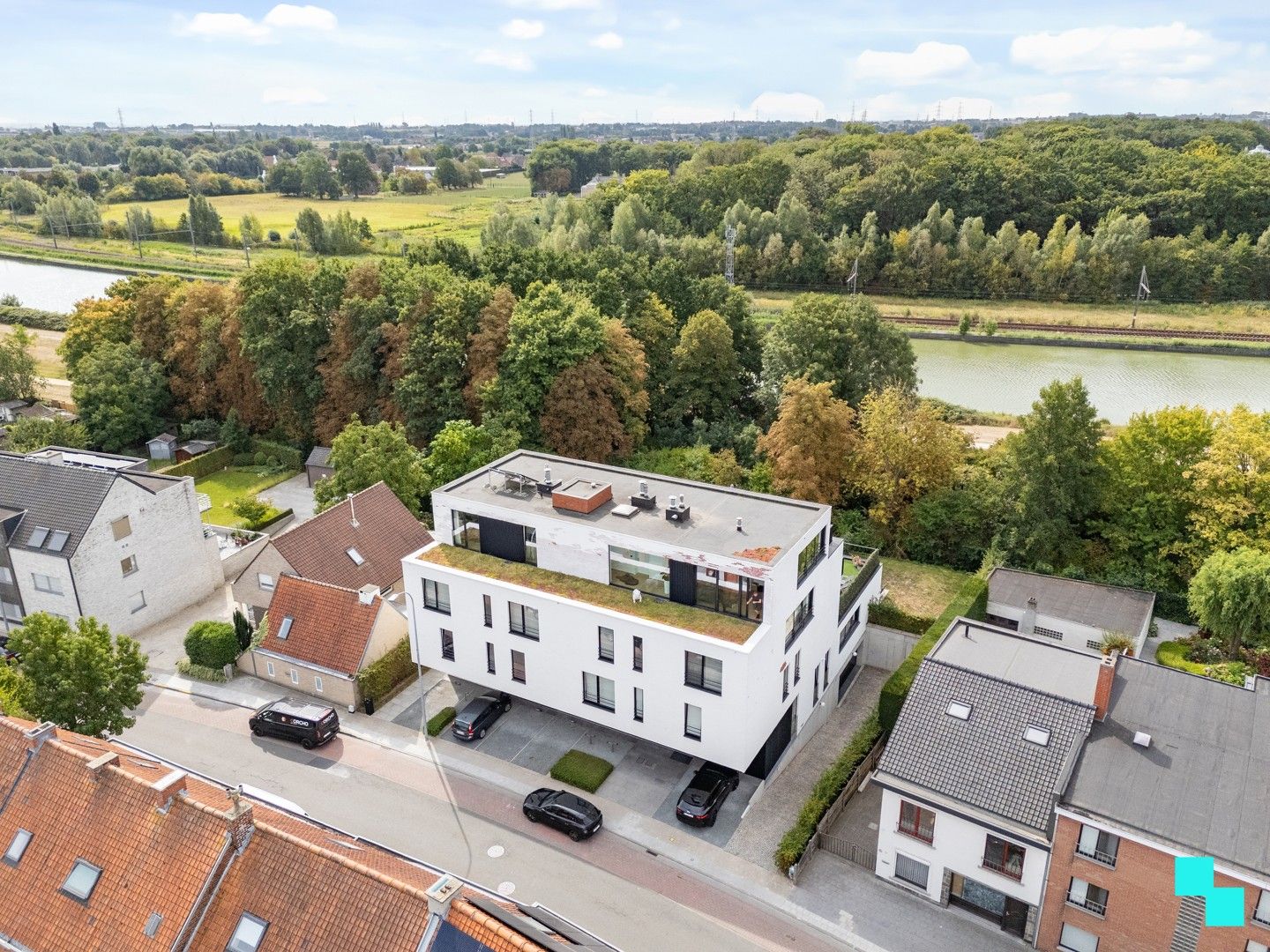 Uitzonderlijk hoogwaardig afgewerkt gelijkvloers appartement langs de Mandel foto 29