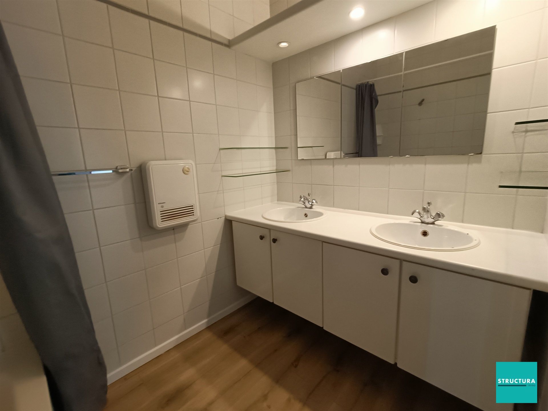 Appartement met ingerichte zolder foto 10