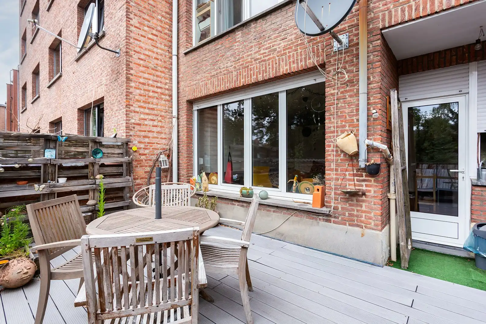 Slim ingedeelde studio met gezellig terras foto 14