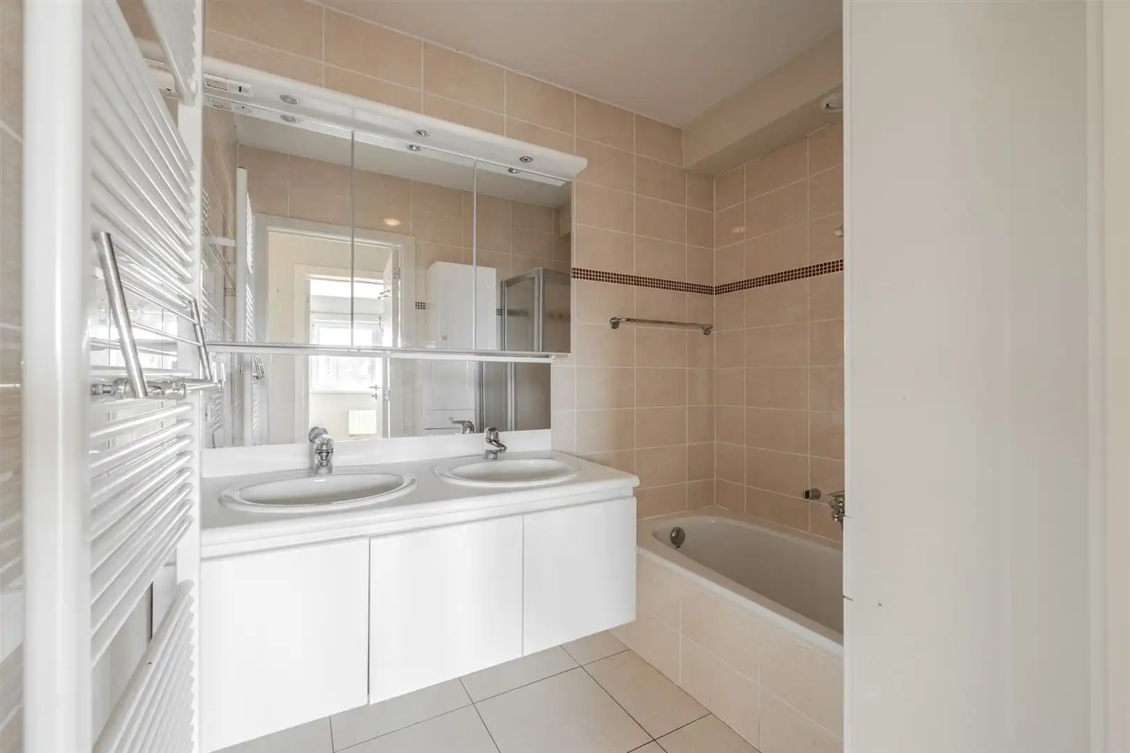 3 slaapkamer appartement in het centrum van Middelkerke foto 8