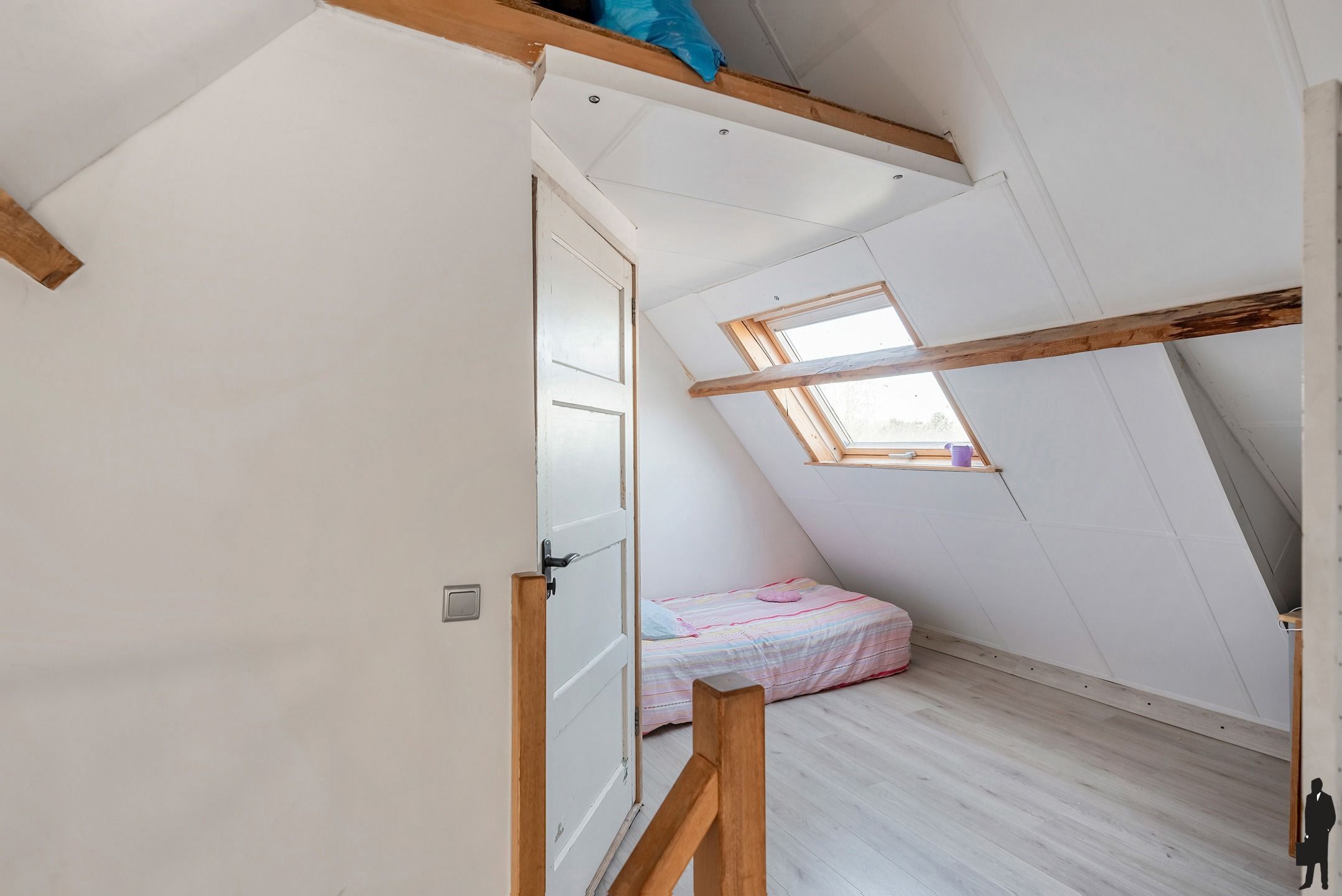 Karakteristieke woning met 5 slpk. en westtuin op 799m² foto 19