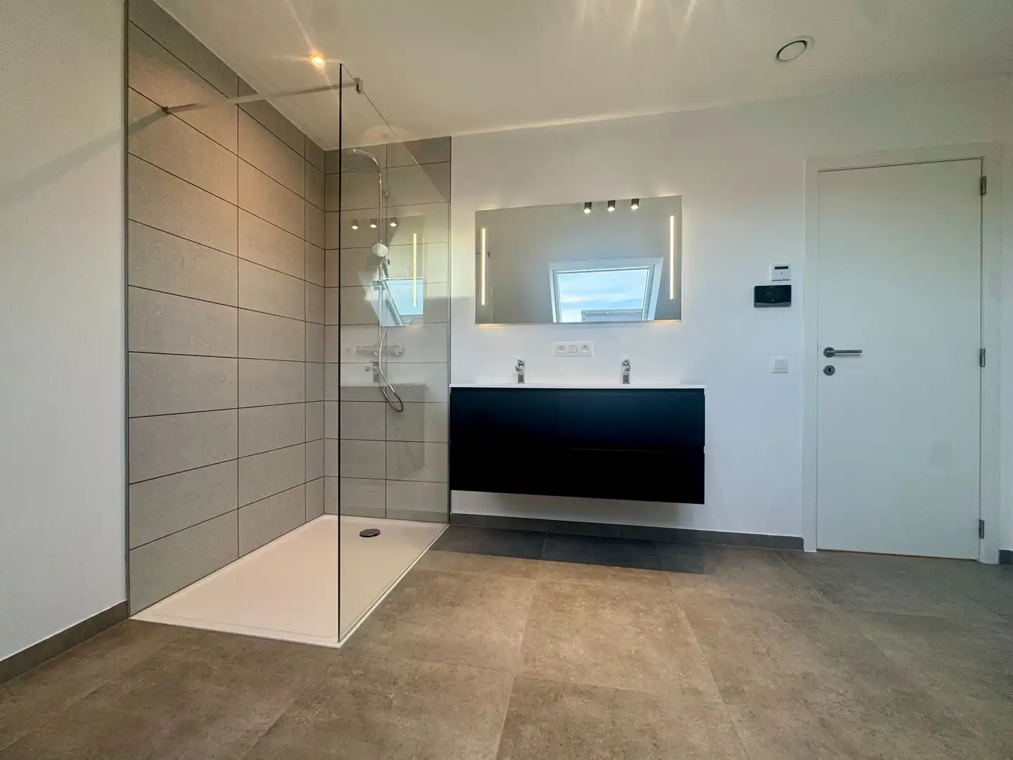 Luxueuze Nieuwbouwwoning foto 14