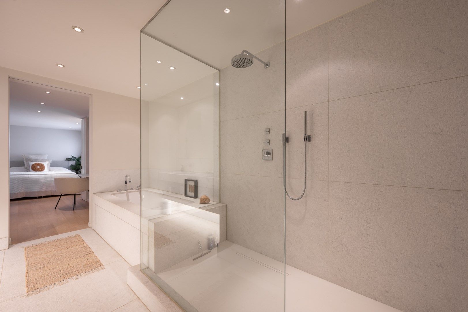 Exclusief appartement op het Albertplein, high-end afgewerkt met een verbluffend zeezicht  foto 9