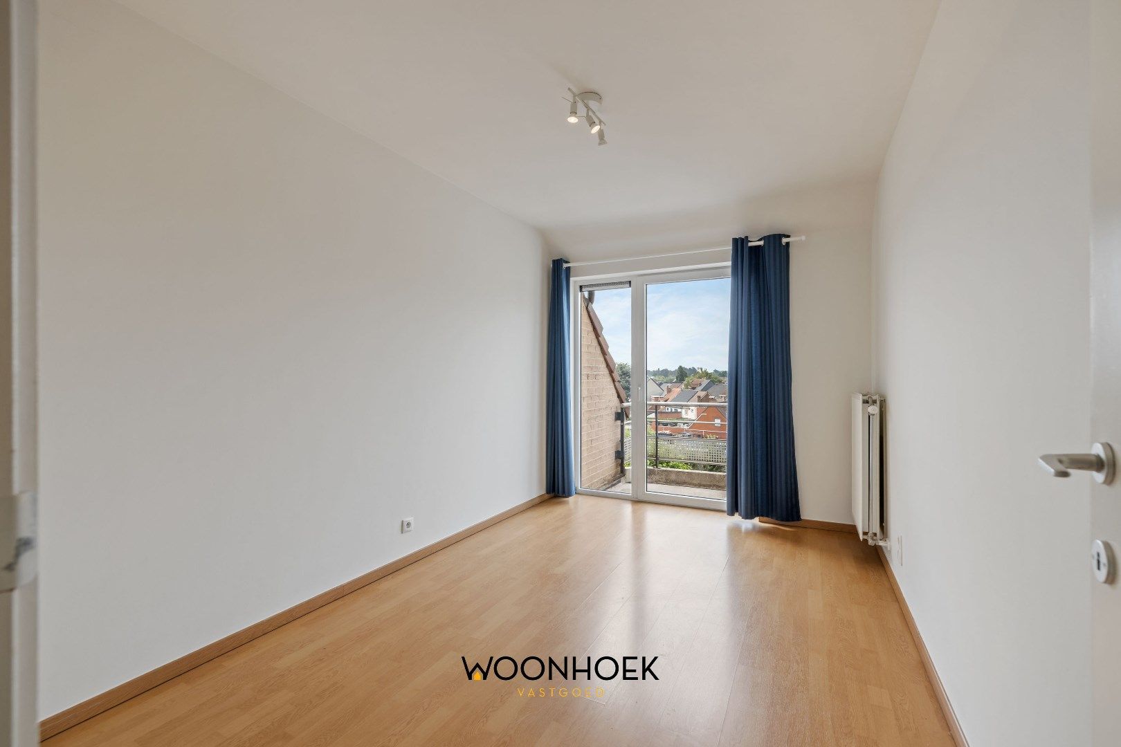 Instapklaar dakappartement op toplocatie in centrum Lokeren foto 13