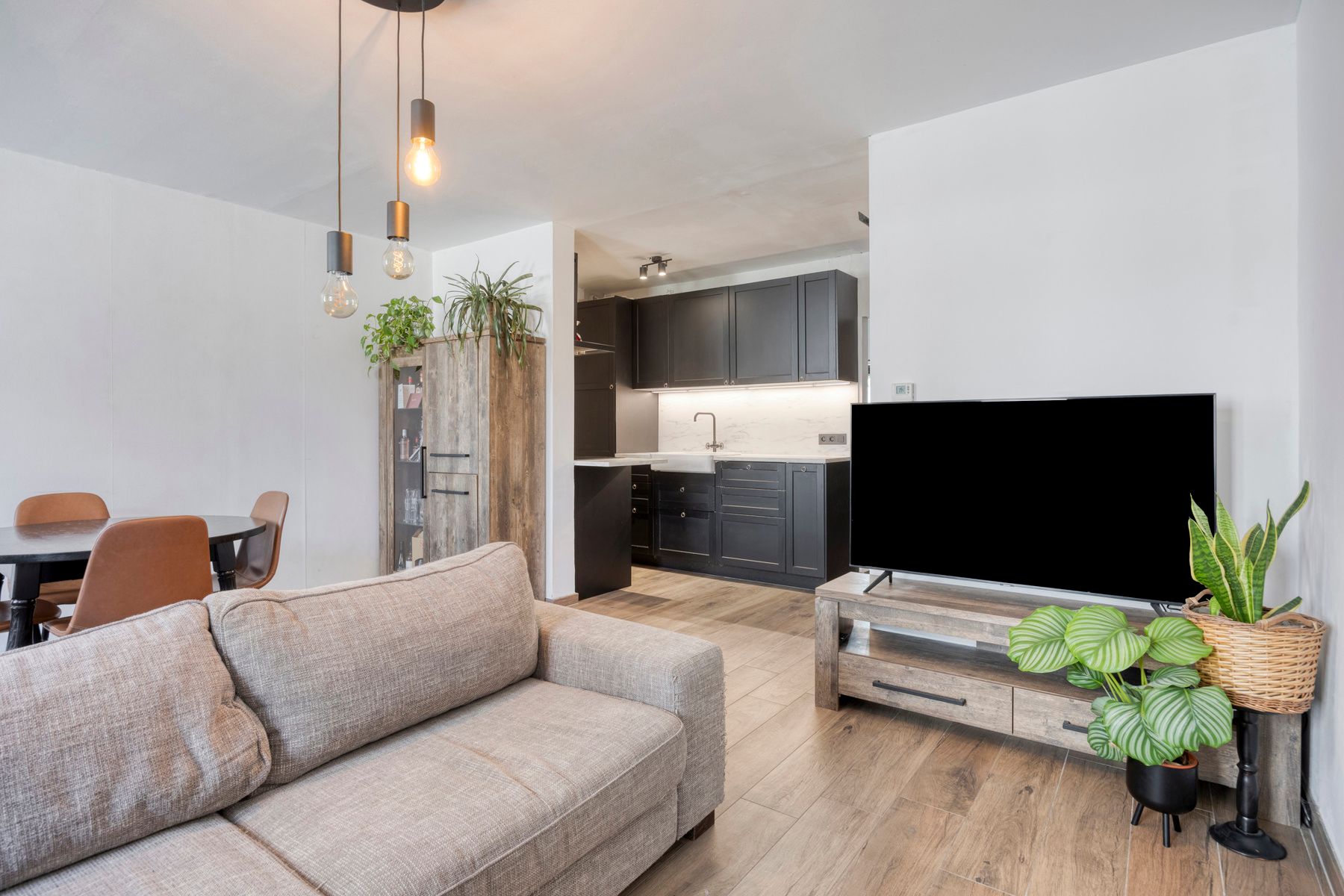 Gelijkvloers appartement met 1 slaapkamer foto 8