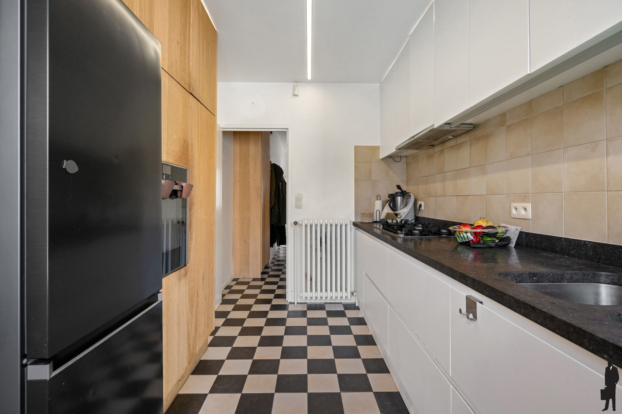 Ruime halfopen bebouwing met 4 slaapkamers en 2 badkamers aan de groene parken van Hoboken.  foto 10