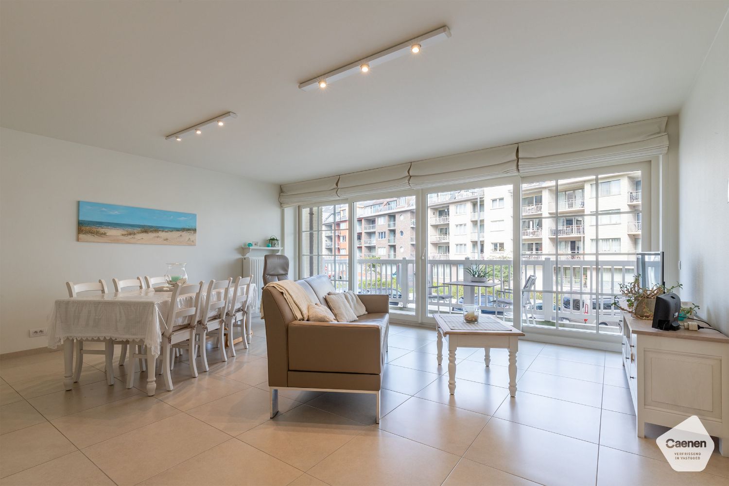 Uiterst kwalitatief één slaapkamer appartement vlakbij het strand foto 2