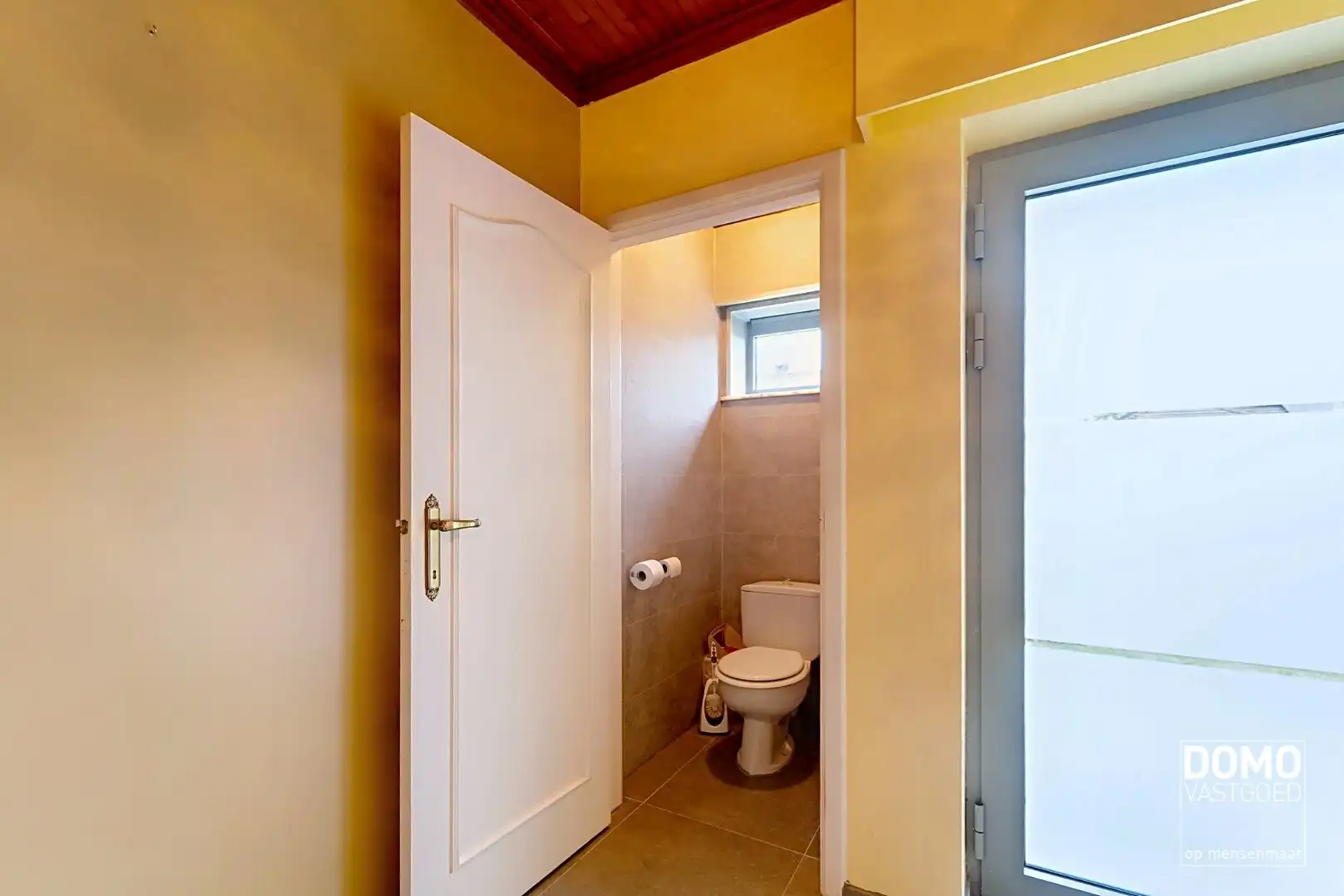 Ruime woning met weiland te koop te Alken foto 8