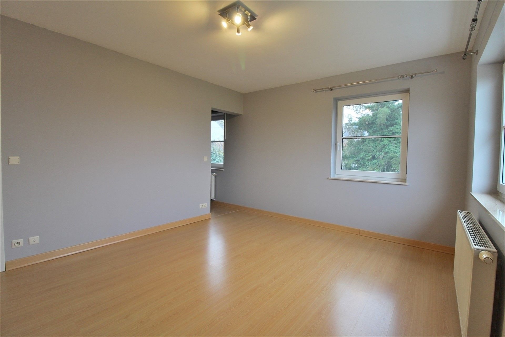 Rustig gelegen villa met ruime tuin foto 17