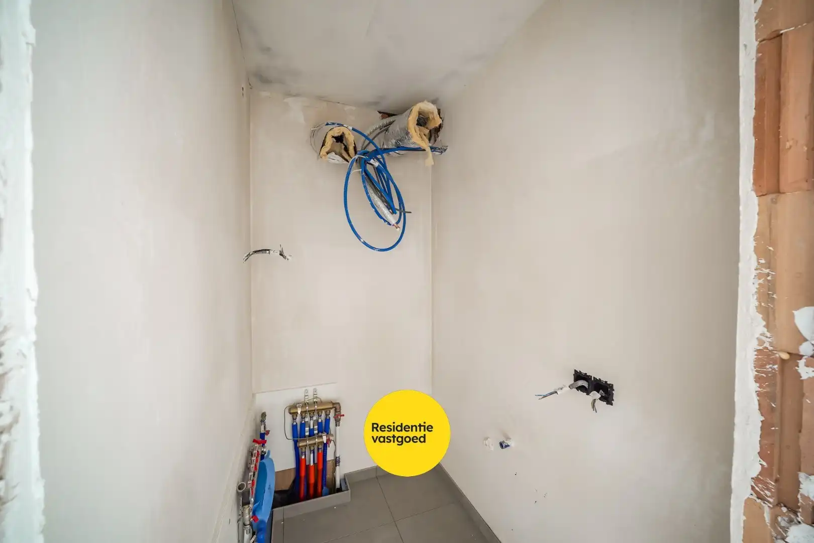 Nieuwbouw 2-slaapkamer appartement op het 2de verdiep met zonnig terras foto 13