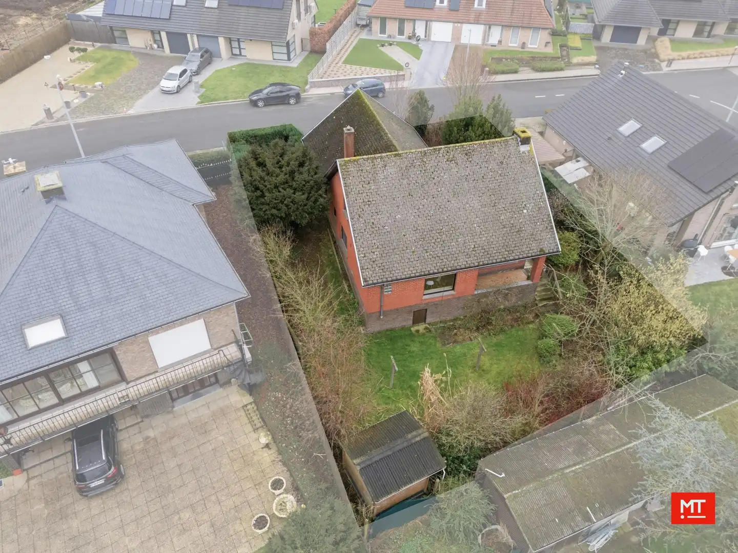 Ruime alleenstaande woning te koop op een rustige locatie te Beselare foto 16