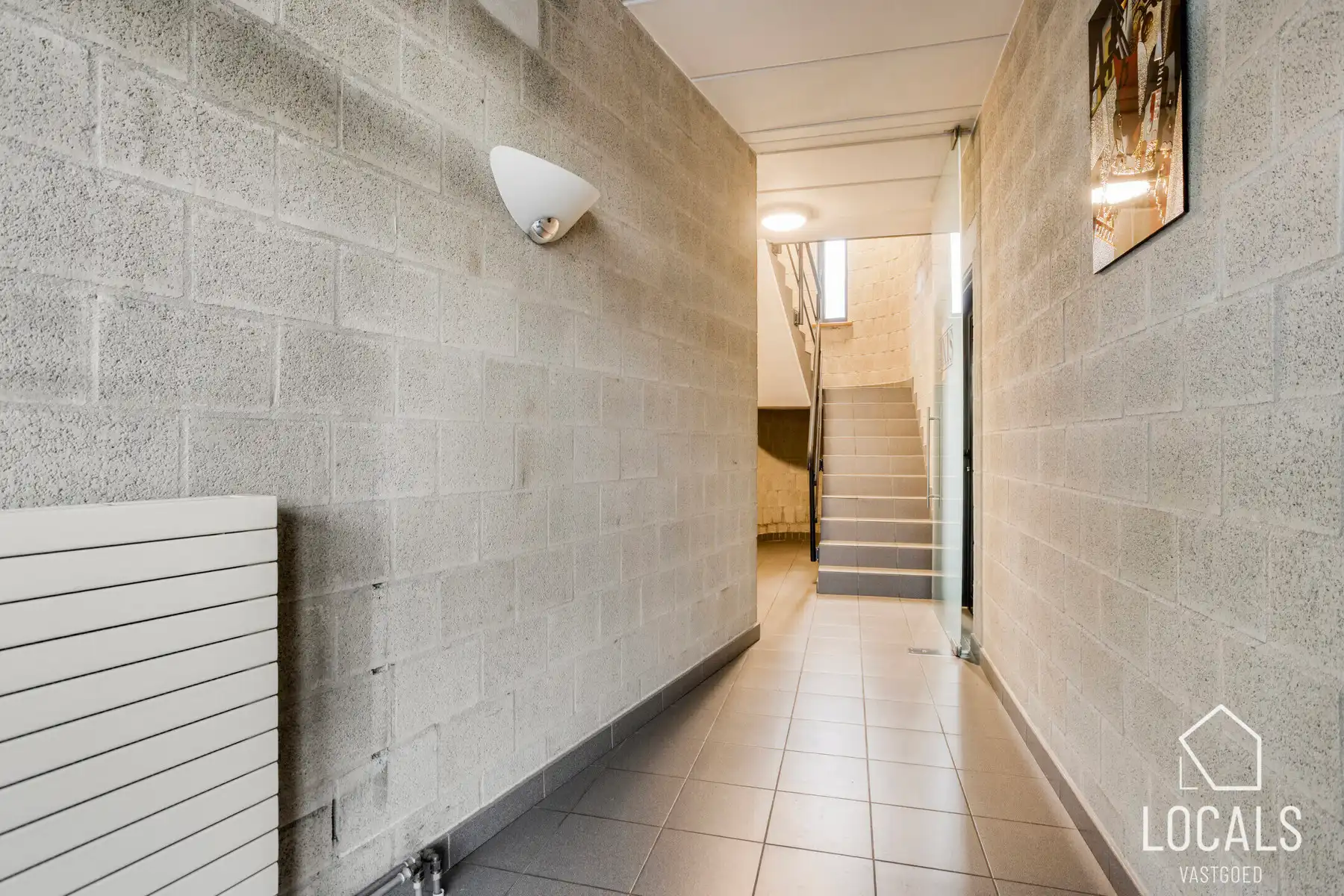 Opbrengsteigendom met woning en kantoor in centrum Haaltert foto 18